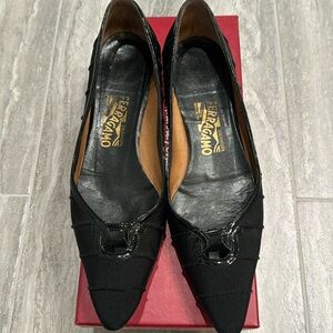 Salvatore Ferragamo Sarina Flats Size 8.5AA